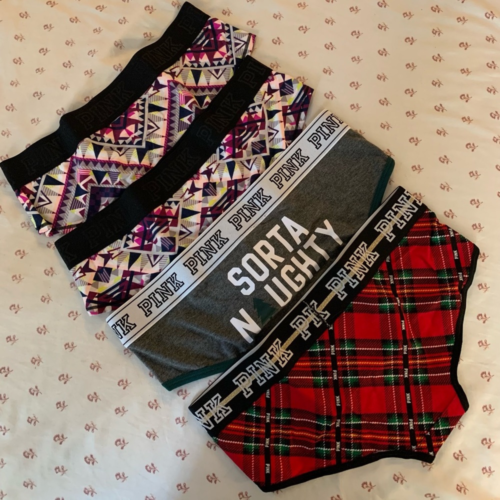 VS PINK Cheekster panty set